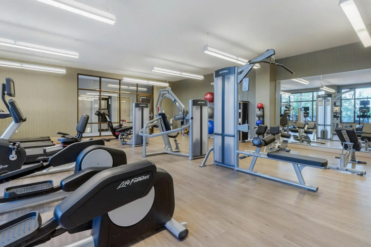 DoubleTree by Hilton Charleston Riverview