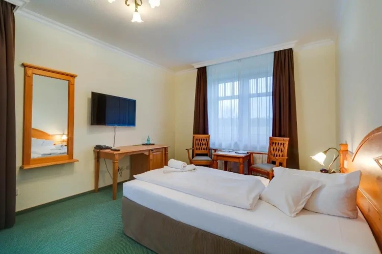 Standard Double room with view