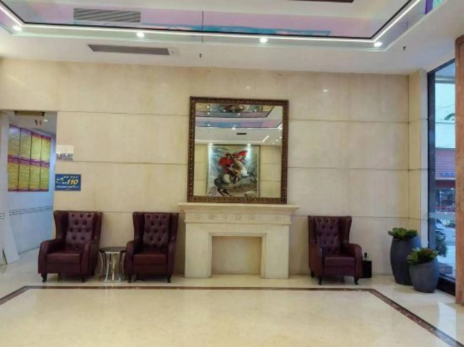 Emperor Palace Hotel