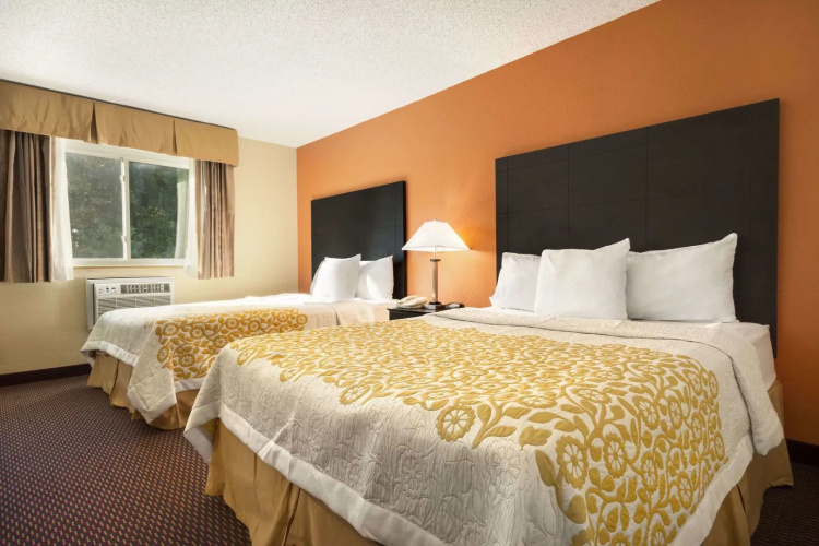 Sunrise Inn