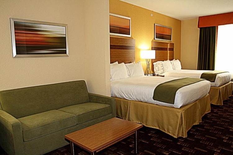 Standard Double Suite