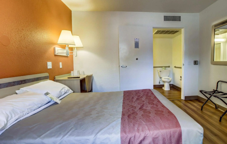 Motel 6 Grants Pass, OR