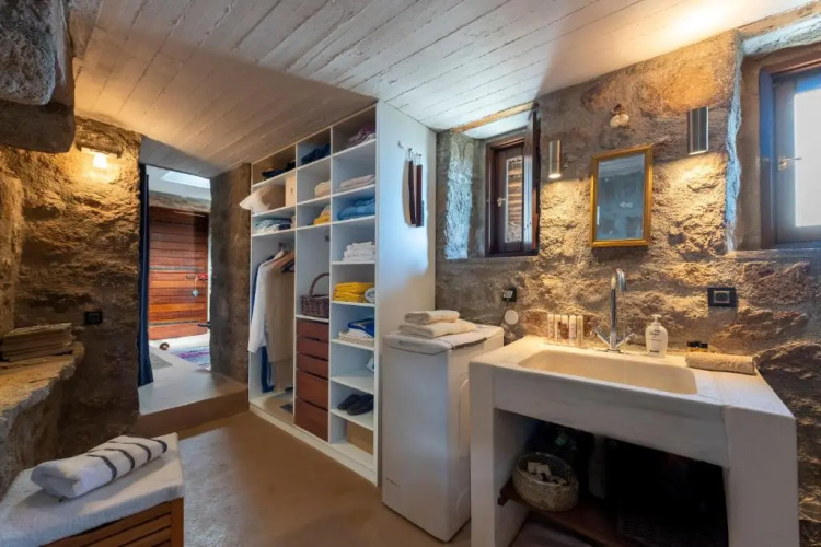 Ellanios Villa, Unique Villa for Unique Guests