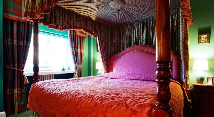 The Glen Lui Hotel