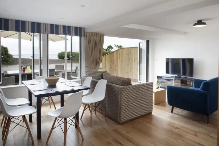 2 Bedrooms Standard room with balcony