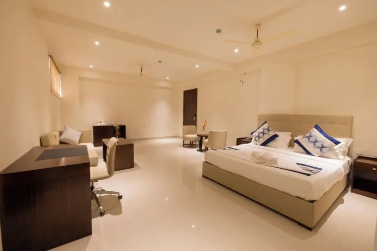 Premier room