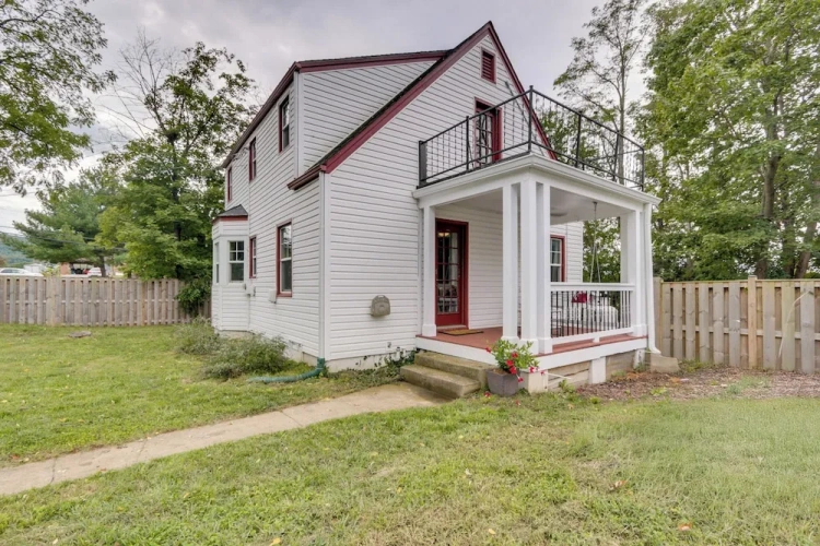 2 Bedrooms Cottage