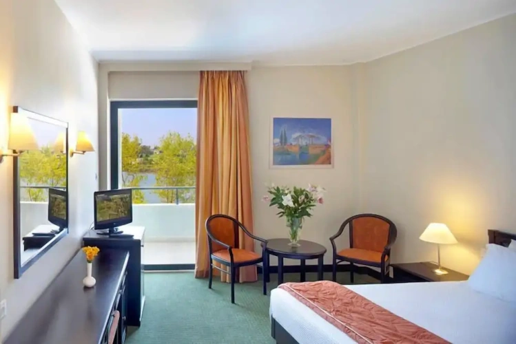 Superior room with balcony