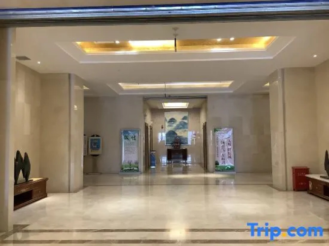 Runchang Hotel
