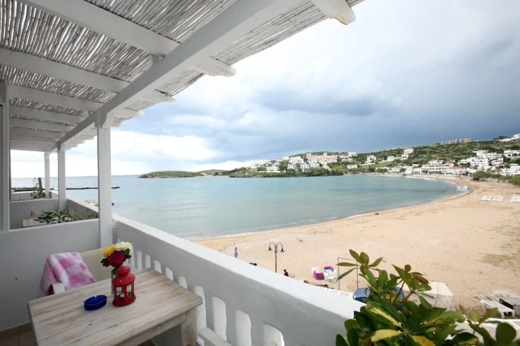 1 Bedroom Premium Suite beachfront