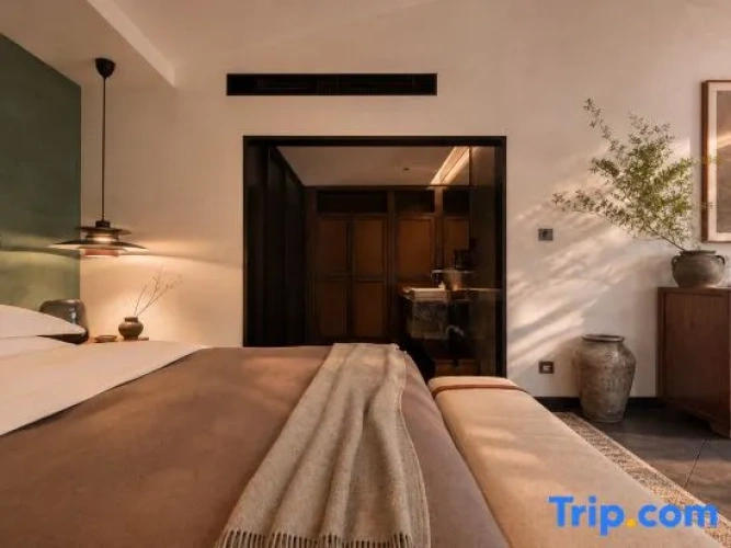 Standard Double Family room with courtyard view