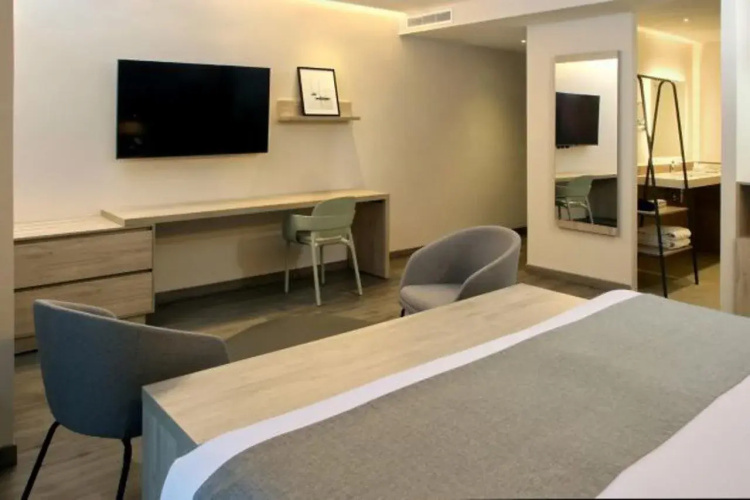City Express Plus By Marriott Monterrey Centro