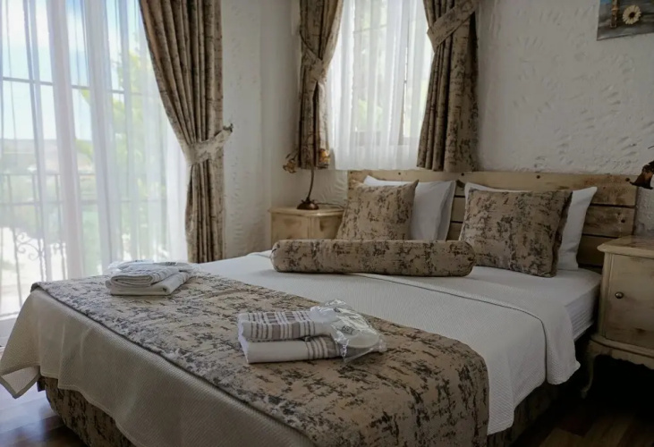 Bizim Ev Hotel