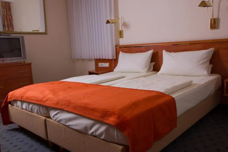 Dom-Hotel
