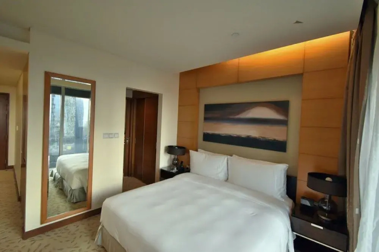 Cute Studio At The Address Dubai Mall