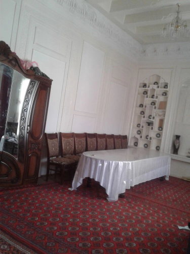 Nodir House