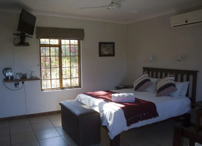 Classic Triple room