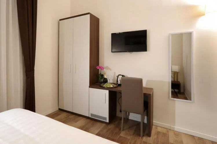 Elegant Rooms Roma