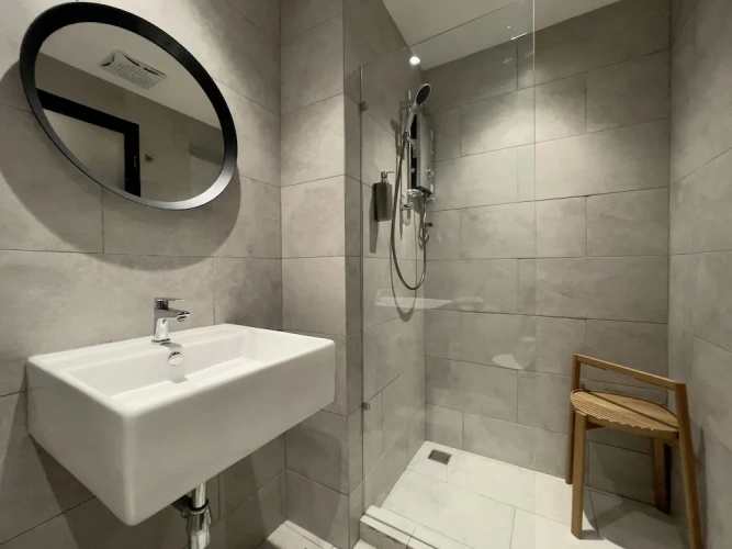 Quadruple Family Suite