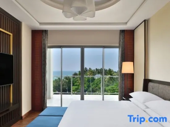 1 Bedroom Double Suite with ocean view