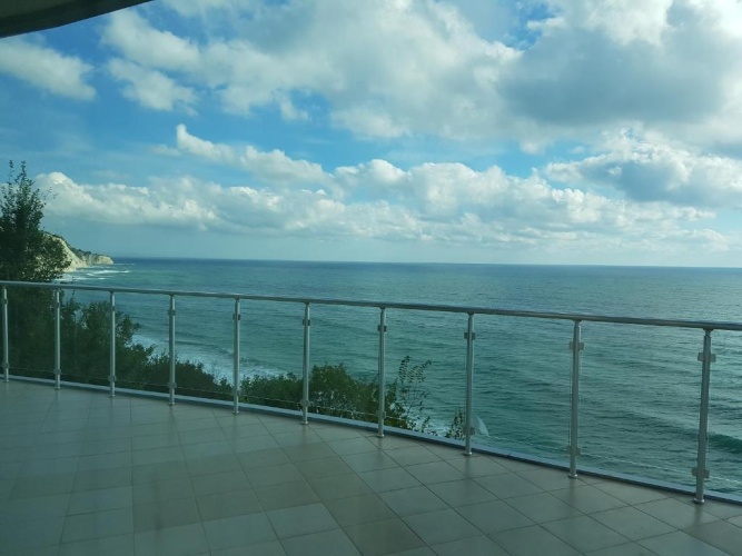 1 Bedroom Deluxe Apartment with sea view