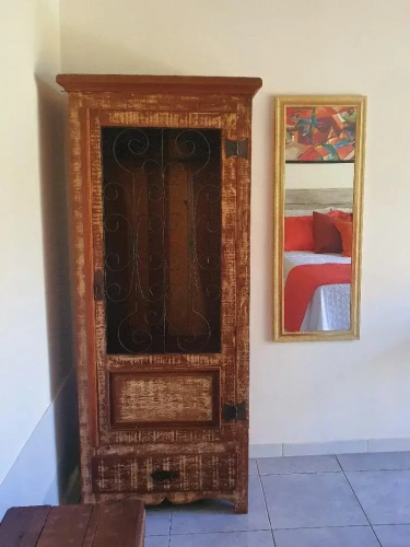 Standard Triple Suite