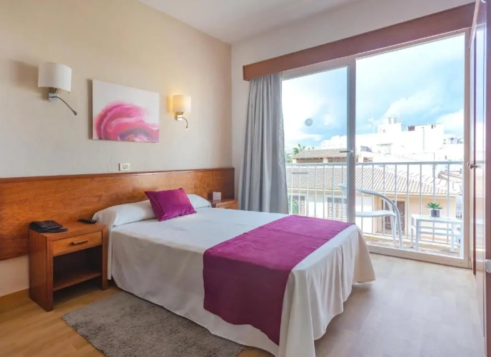 Standard Double room with balcony