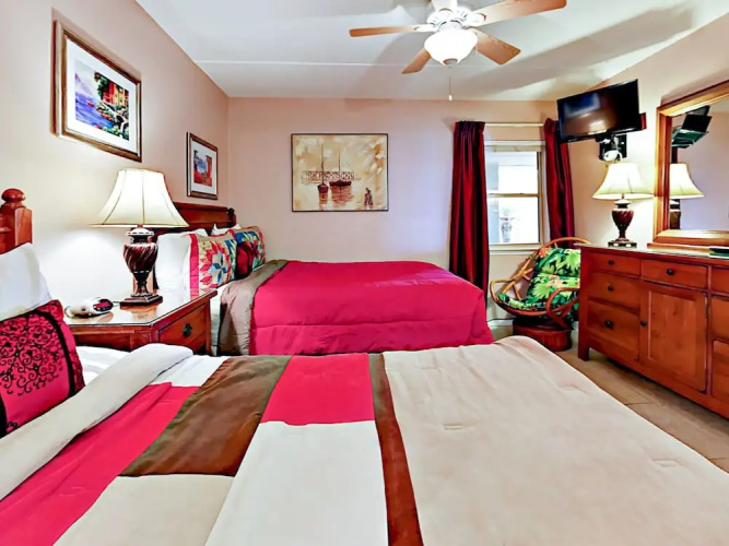4400 Gulf Blvd Condo Unit 104