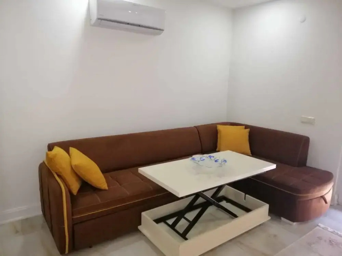 Esila Park Lara Kundu