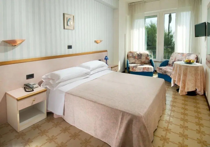 Hotel Relax