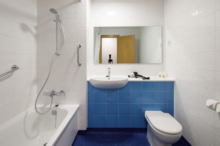 Travelodge Barcelona Fira photo 14