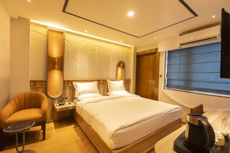 Ananta Home