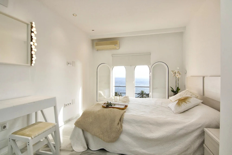 Duplex Penthouse with swimming pool