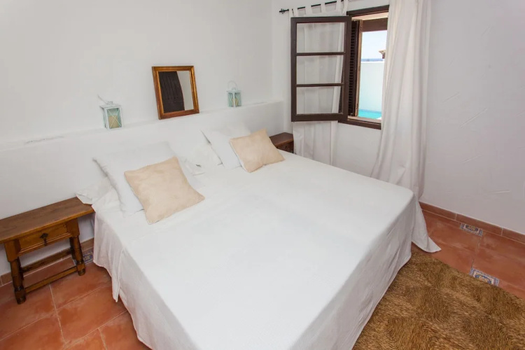 Villa en Cala Serena en primera linea de mar