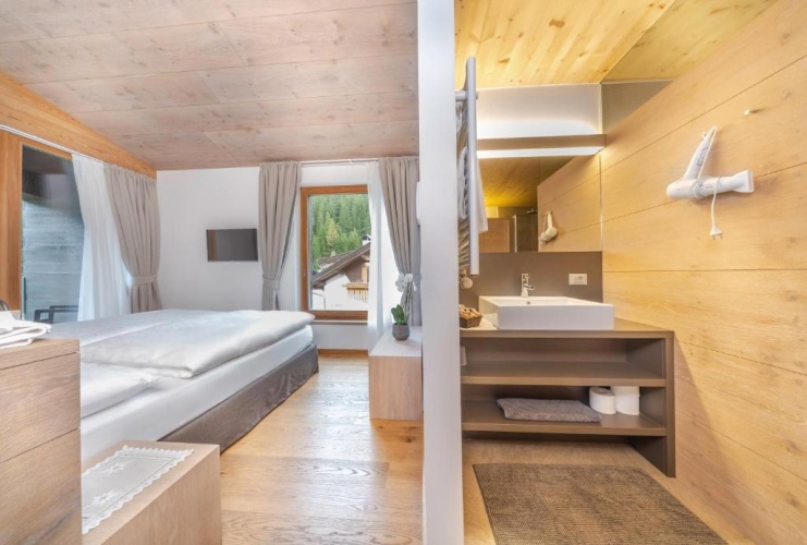 Standard Family room with balcony