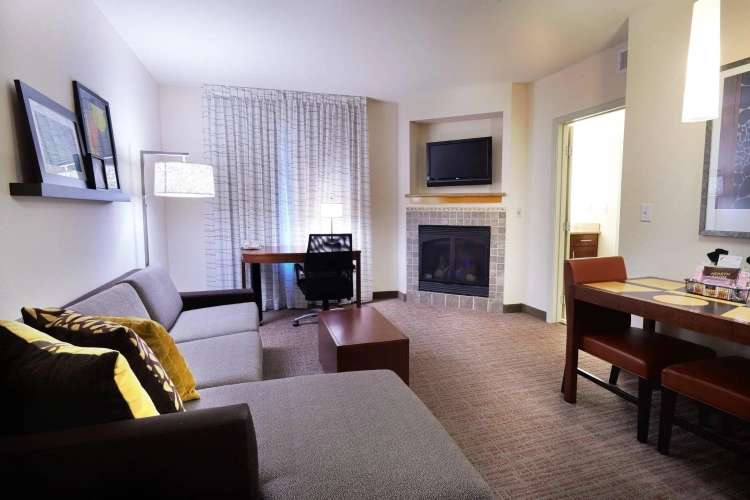 1 Bedroom Double Suite