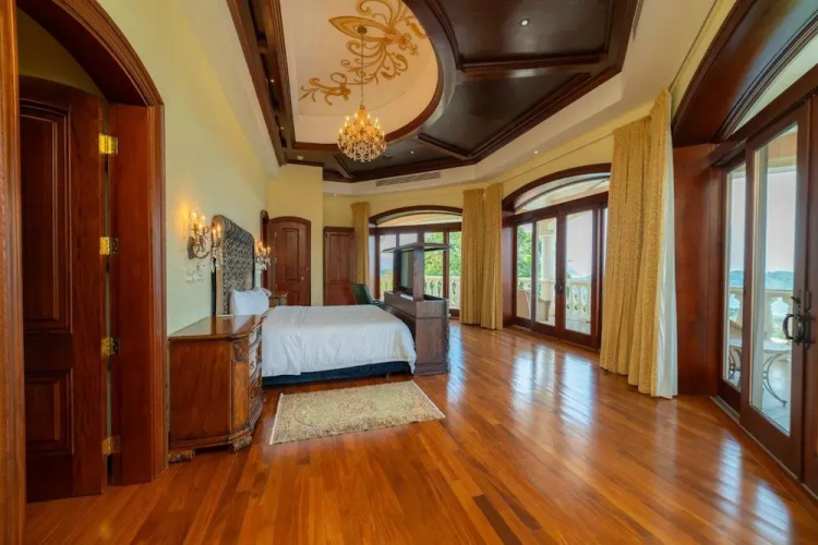 - Casa Garmus - 10 bdr Ocean View