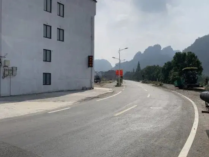 A Rest in Xinchang