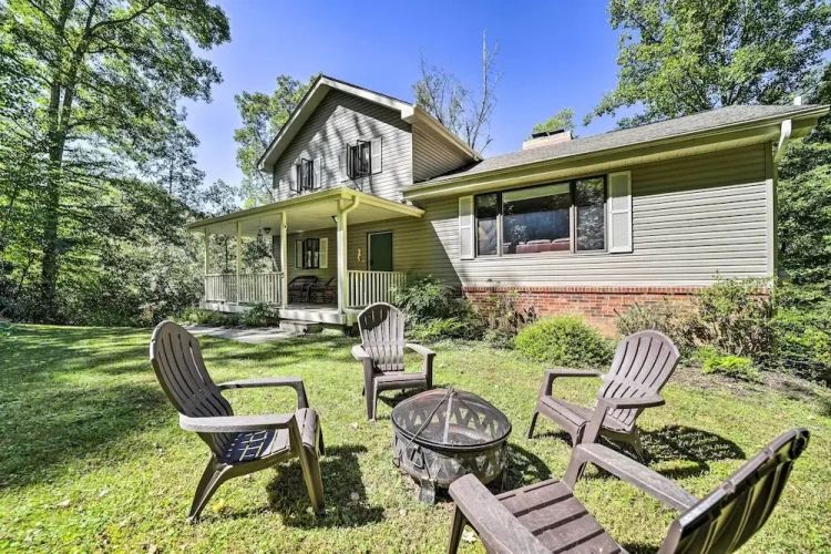 3 Bedrooms Cottage