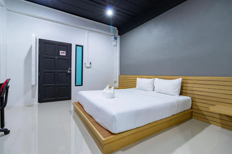 CS Klongtoey Grand Resort