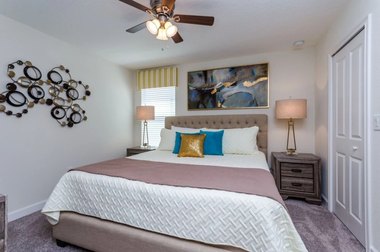Gorgeous Home W/private Pool & Spa Sleeps 25!