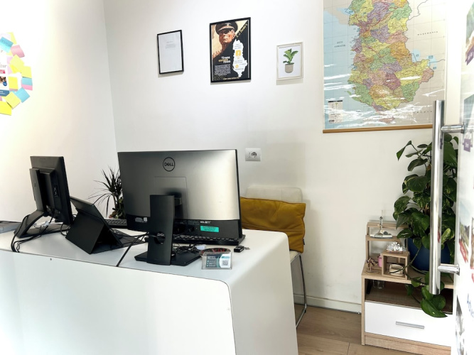 Tirana Budget Retreat Hotel - Tirana
