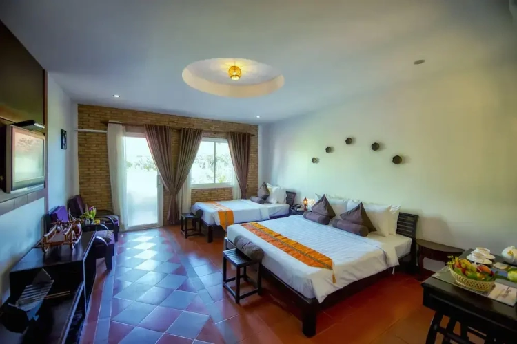 Deluxe Family room