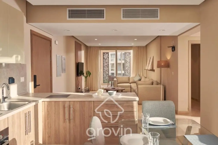 3 Bedrooms Apartment
