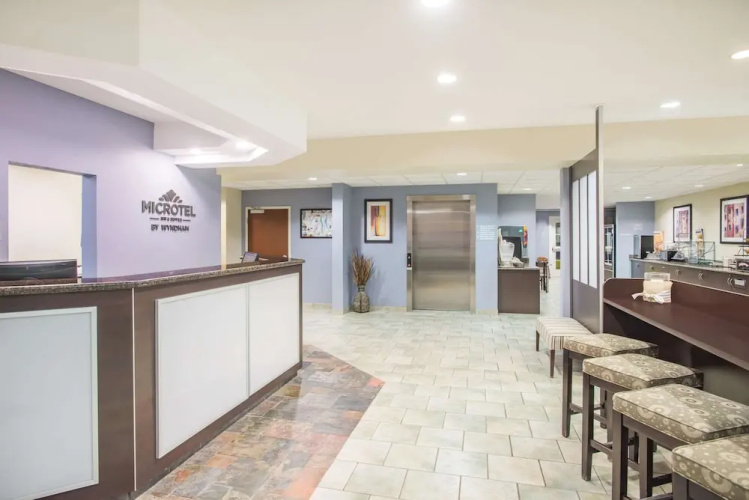 Microtel Inn And Suites Geneva