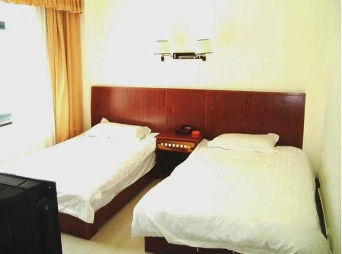 Gold Bamboo Inn