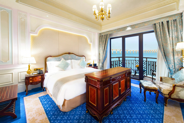 Legend Palace Hotel