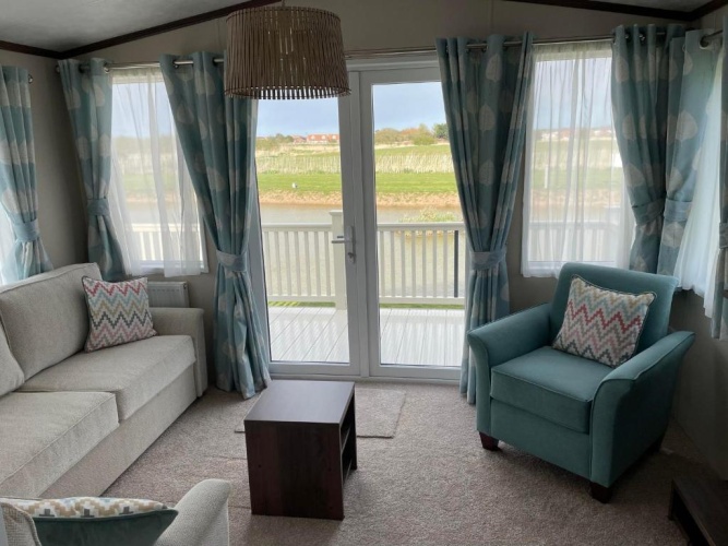 2 Bedrooms Cottage