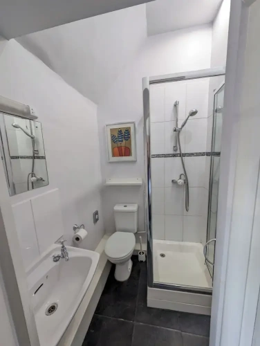 Economy Twin room