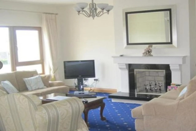 Killarney House